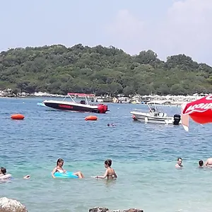 Oscar Affittacamere Ksamil